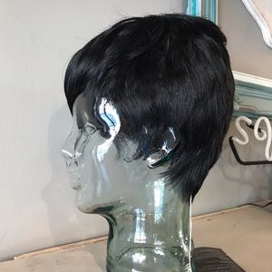 Short black trendy hair wig costume Halloween